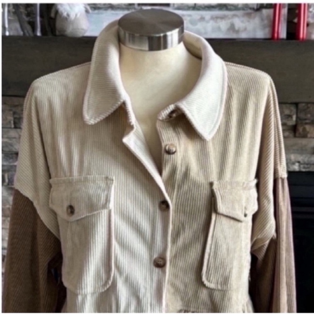 Cream and Tan Peplum Button Down Shirt - Picture 11 of 13